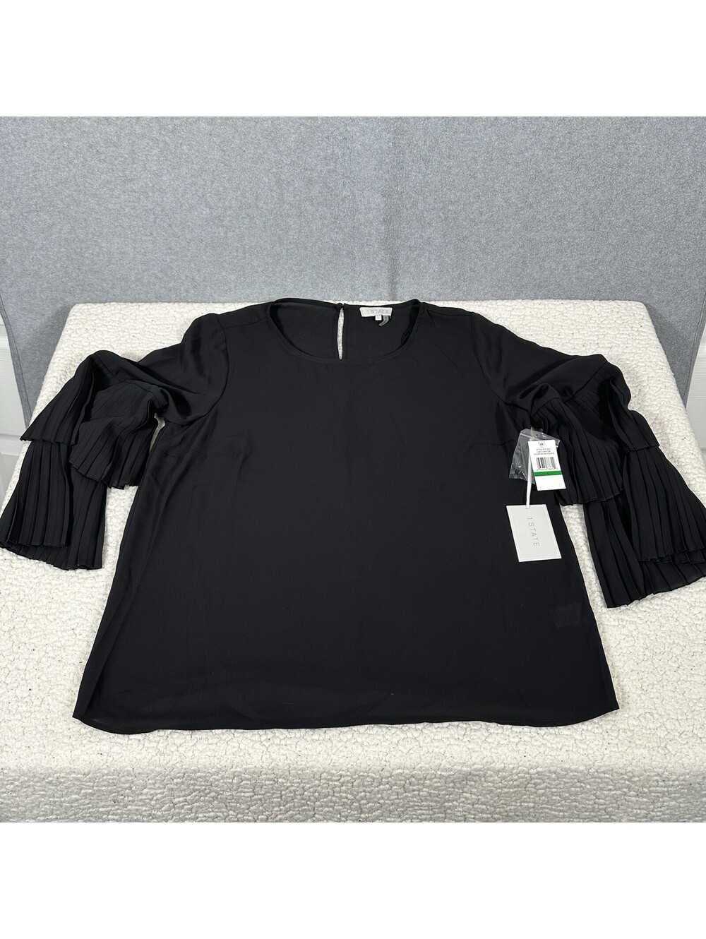 1.STATE Women's Size Large Black Tiered Pleated Bell Sleeve Blouse New With Tags